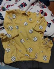Pyjama jaune a fleur 