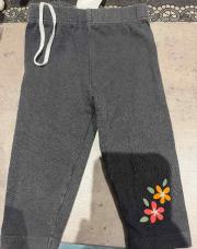 Legging gris à fleur 