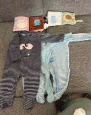 Lot 3 pyjamas garçon taille 6 mois du pareil, Kiabi & lupilu
