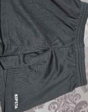 Short noir 4a