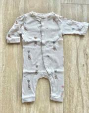 Pyjama Winnie l'ourson 62cm