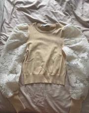 Blouse crème et manches bouffantes ZARA S