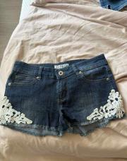 Short Guess dentelle jeans 27