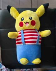 peluche grande Pikatchu