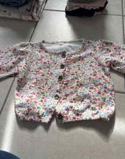 Gilet à fleurs 80 cm 
