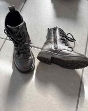 Bottes pointure 24 