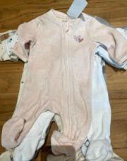 Pyjama Kiabi 1 mois rose 