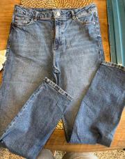 Jeans Kiabi slim taille 40