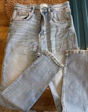 Jeens Zara taille 40