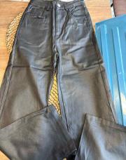 Pantalon ciré taille 38