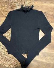 Pull Zara avec dentelle taille M