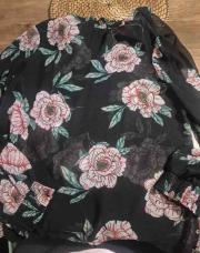 Blousse fluide motif grosse pivoine taille s 