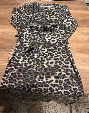 Robe longue léopard taille 36