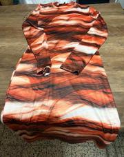 Robe orange/ beige taille M 