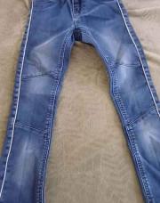Jeans 8 ans 
