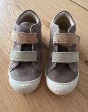 Chaussures Naturino 25 NEUVES