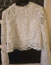 Blouse courte dentelle XL 