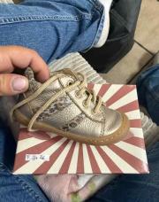 Chaussure de marche p.21