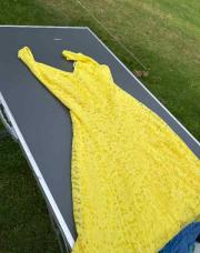 Robe jaune 
