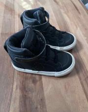 Converse bleu foncée 23