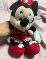 Peluche Minnie Disney store 
