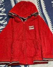 8ans gilet rouge OKAIDI