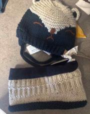 Ensemble bonnet tour de cou 6 mois