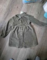 Robe kaki zara 104cm