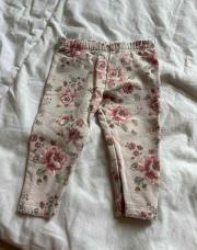 Pantalon à fleur C&A 9M