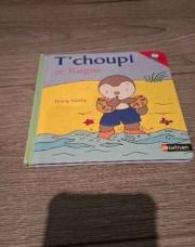 Livre tchoupi se baigne