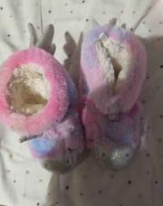 Pantouffles Primark taille 25/26
