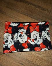 Neuf, snood en polaire minnie