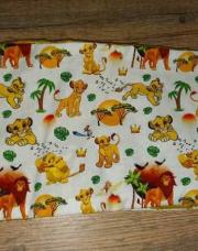 Neuf , snood  en minky roi lion 