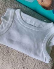 Body blanc neuf 18mois kiabi