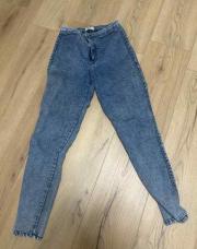 Jegging Bershka taille 36 