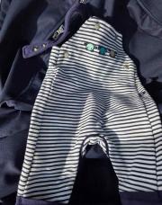 Tenue a bretelle 