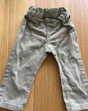 Pantalon beige bouton fusée 