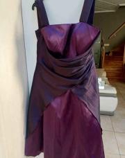 Robe cérémonie aubergine  avec étole 