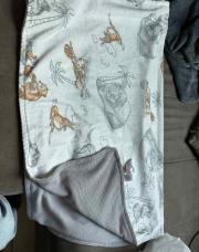 Petite couverture grise 