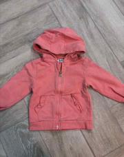 Pull à capuche 2 ans