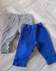 Lot 2 jogging 12mois