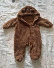 B combinaison ourson taille 68