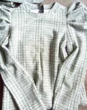 Blouse grise manches ballons 