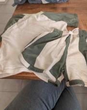 Ensemble vert