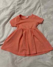 Robe rose courte manche
