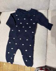 Ensemble deux pièces bleues à pois