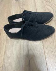Derbies noires daim 36