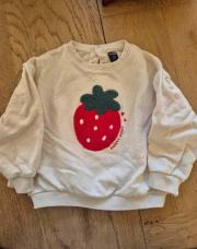 Sweat blanc fraise kiabi