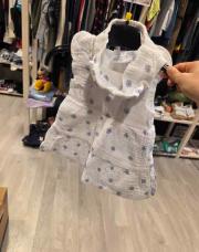 Robe blanc et bleu fleur