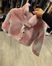 Manteau rose blanc